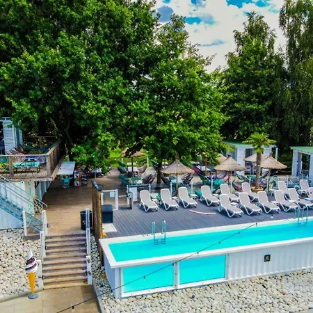 Scandi House - Dom Z Jacuzzi Holiday home *