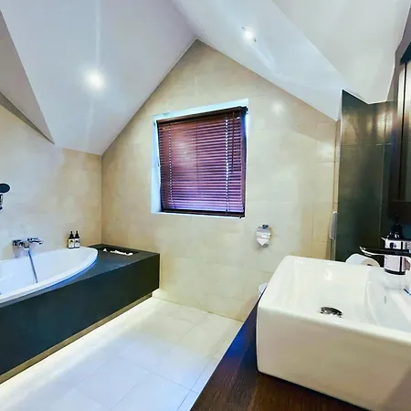 Holiday home Scandi House - Dom Z Jacuzzi