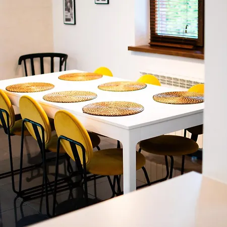 Scandi House - Dom Z Jacuzzi Holiday home *