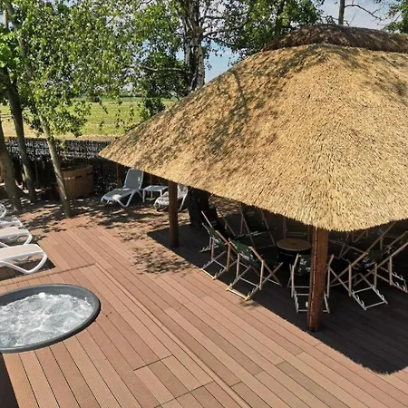 Holiday home Scandi House - Dom Z Jacuzzi