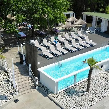 Holiday home Scandinavia House - Dom Z Jacuzzi *